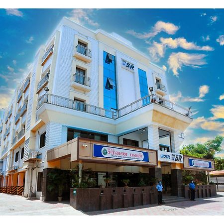 Hotel Sr Tiruchendur Tiruchchendūr Exterior foto